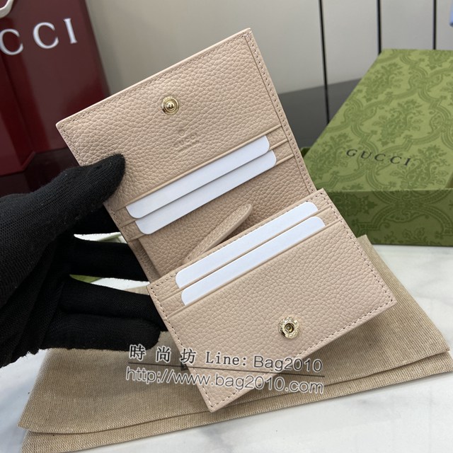 Gucci專櫃古馳最新款Emblem系列超柔軟荔粉色壓花/全皮錢包 jh2090型號：815901
